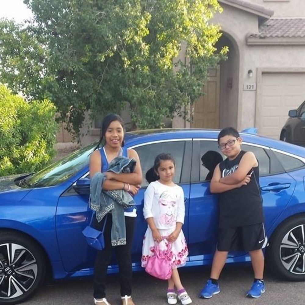 Meet your Posher, Marisol